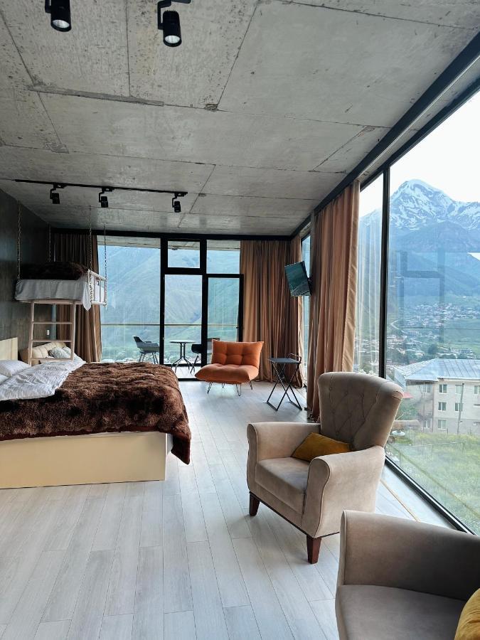 Hotel Noa Kazbegi Stepantsminda Exterior foto