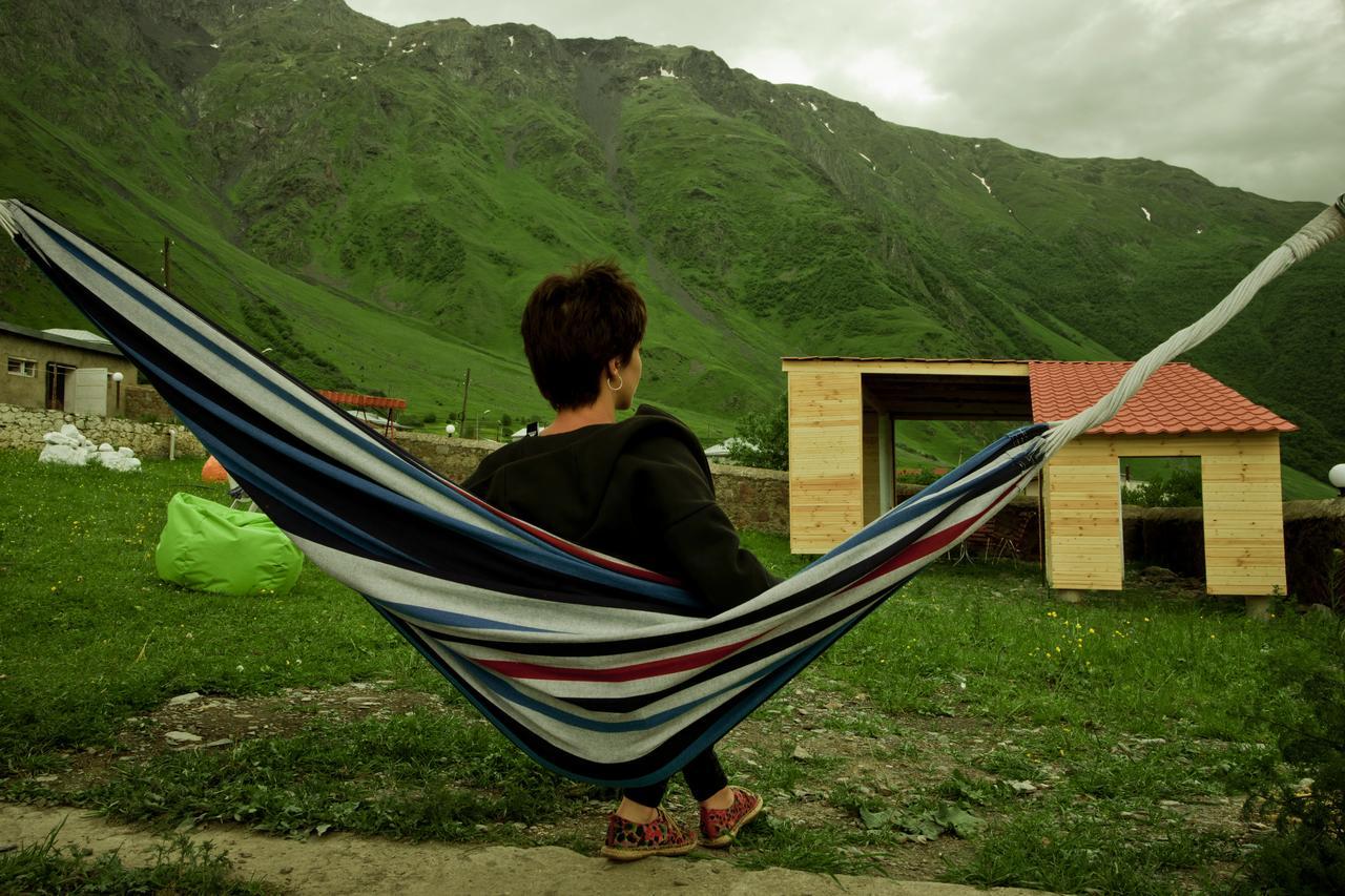 Hotel Noa Kazbegi Stepantsminda Exterior foto
