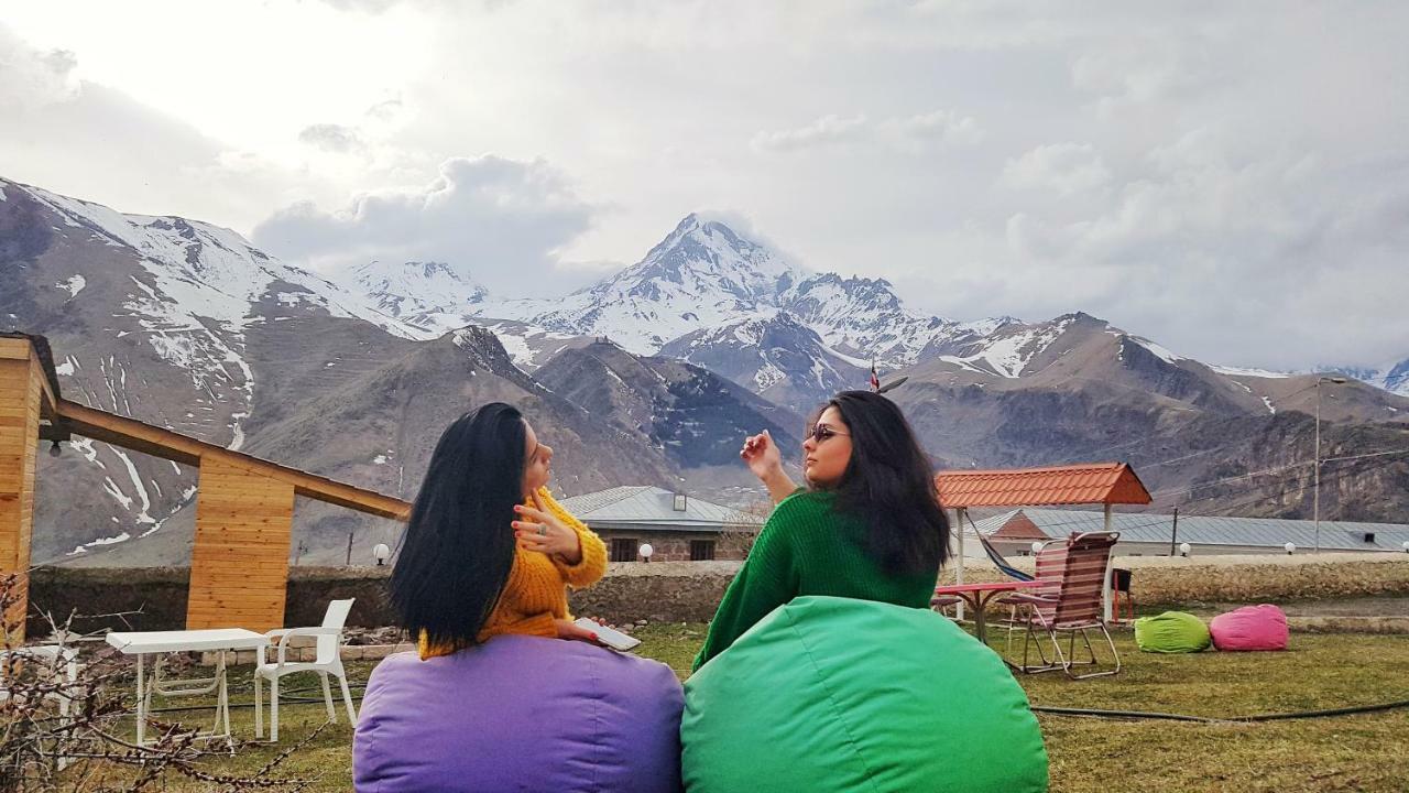 Hotel Noa Kazbegi Stepantsminda Exterior foto